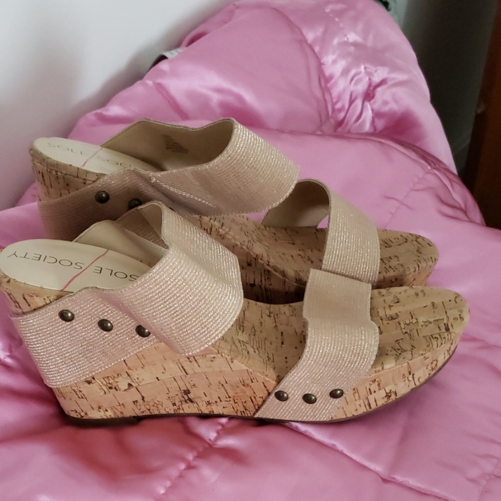 Sole Society Wedges 11M - Picture 2 of 3
